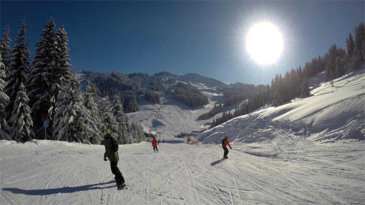 Chalet Aventure B&B Les Gets Esterno foto